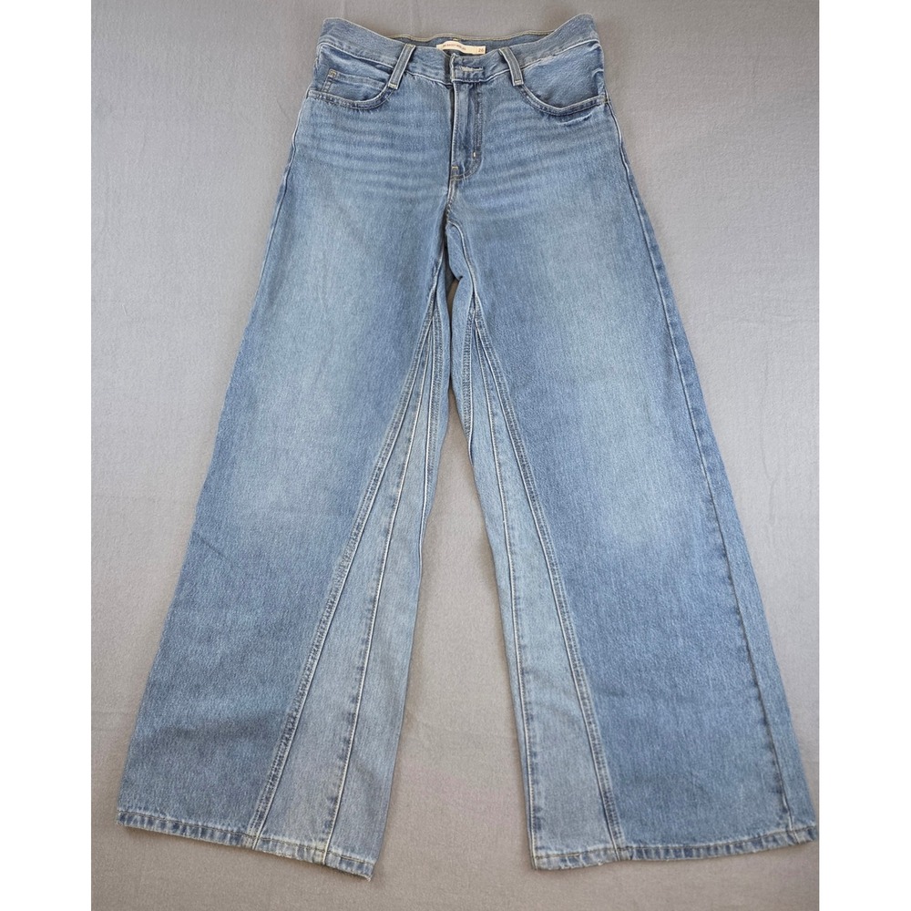 Levi's '94 Baggy Wide Leg Jeans Women's Size 26 Light Wash Blue Denim High Rise